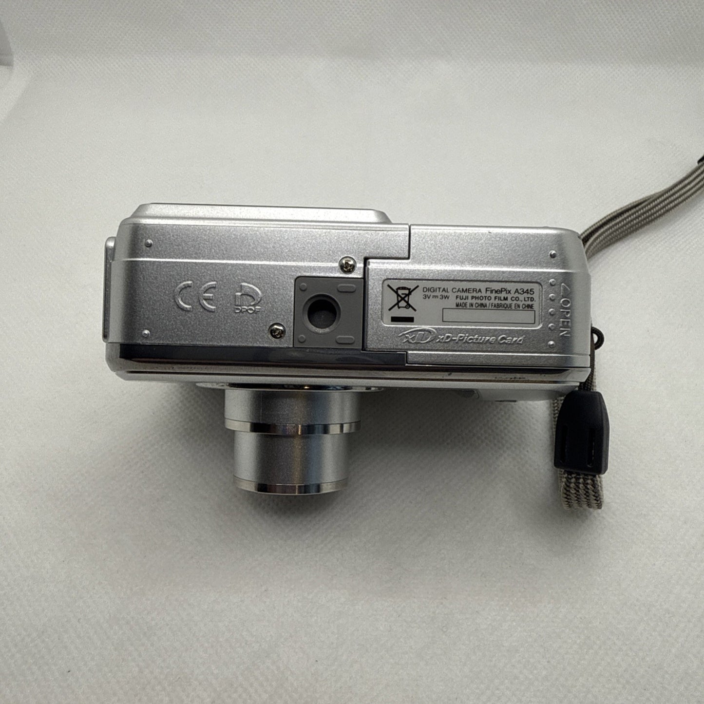 Y2K Digicam Fujifilm Digital Camera FinePix A345 4.1MP Tested + Memory USB Cable8