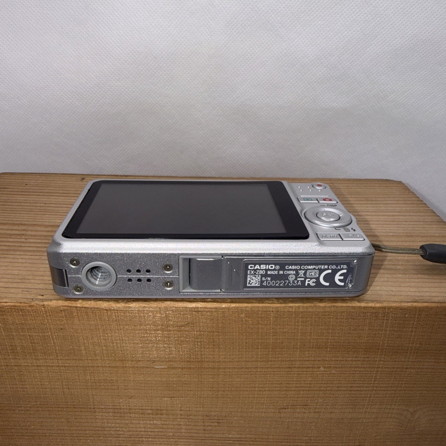 CASIO Exilim EX-Z80 Digital Camera 8.1MP Tested Working + Charger Battery 4GB SD