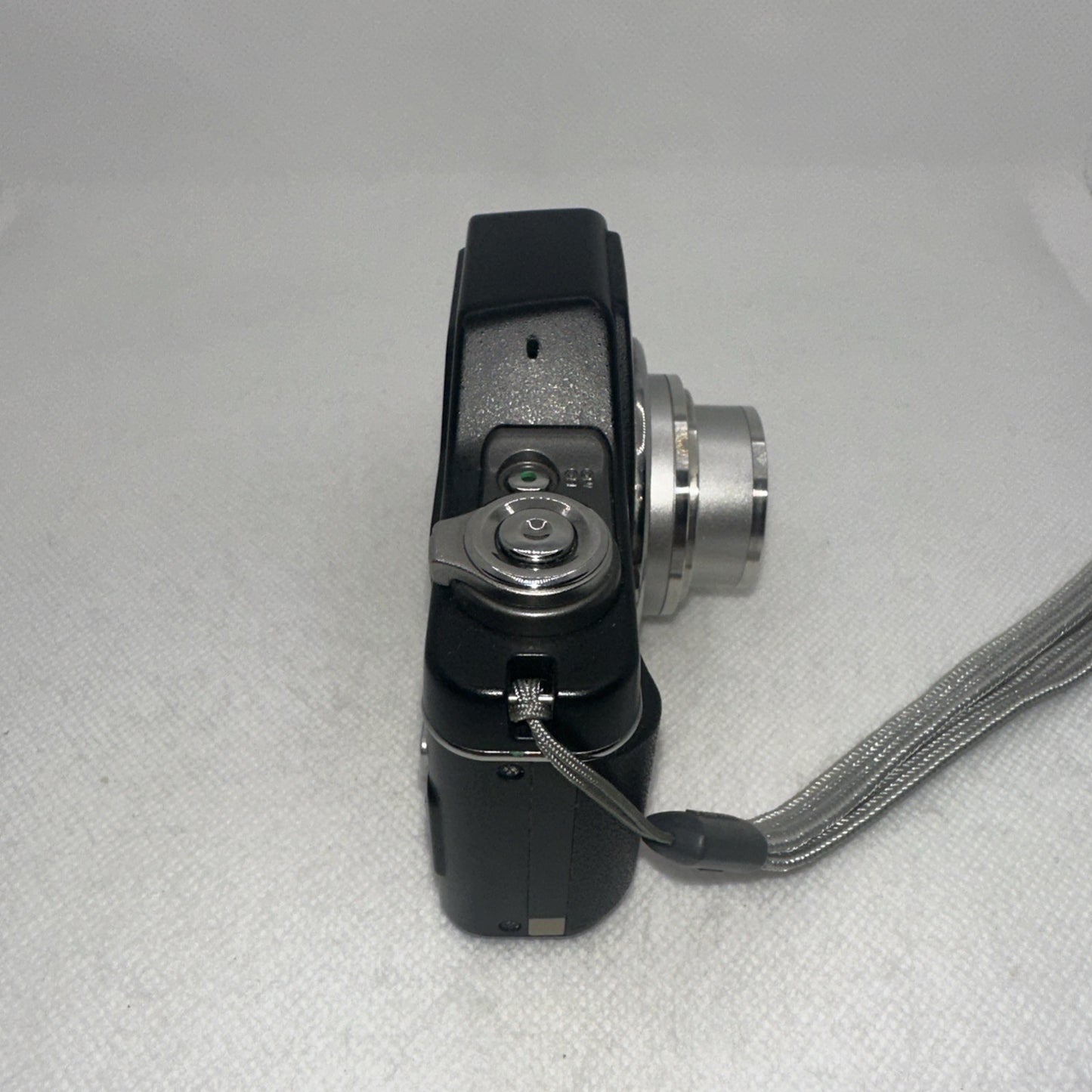 Pentax Optio I-10 12.1MP Digital Camera Tested Boxed Plus Charger Battery 4GB SD7