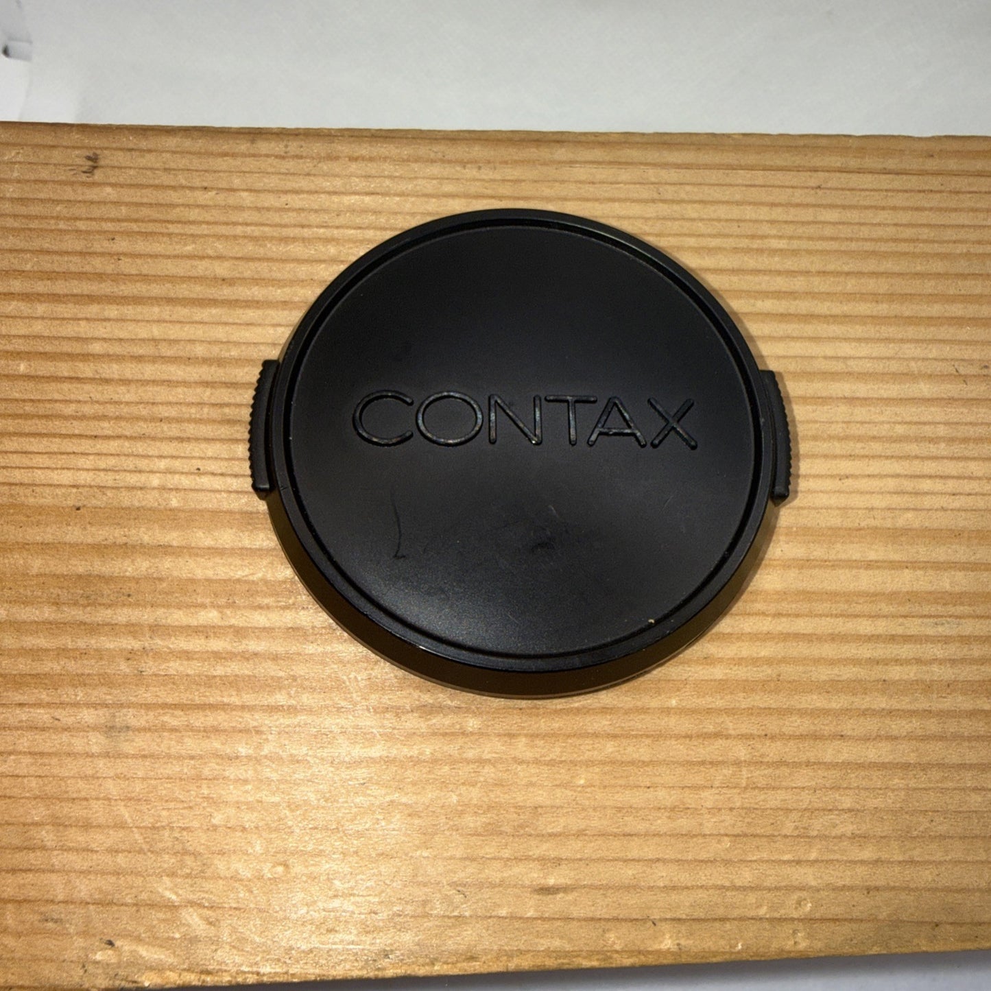 Contax 137 MD Quartz 068248 Camera Carl Zeiss Tested Plus Case - Good Condition