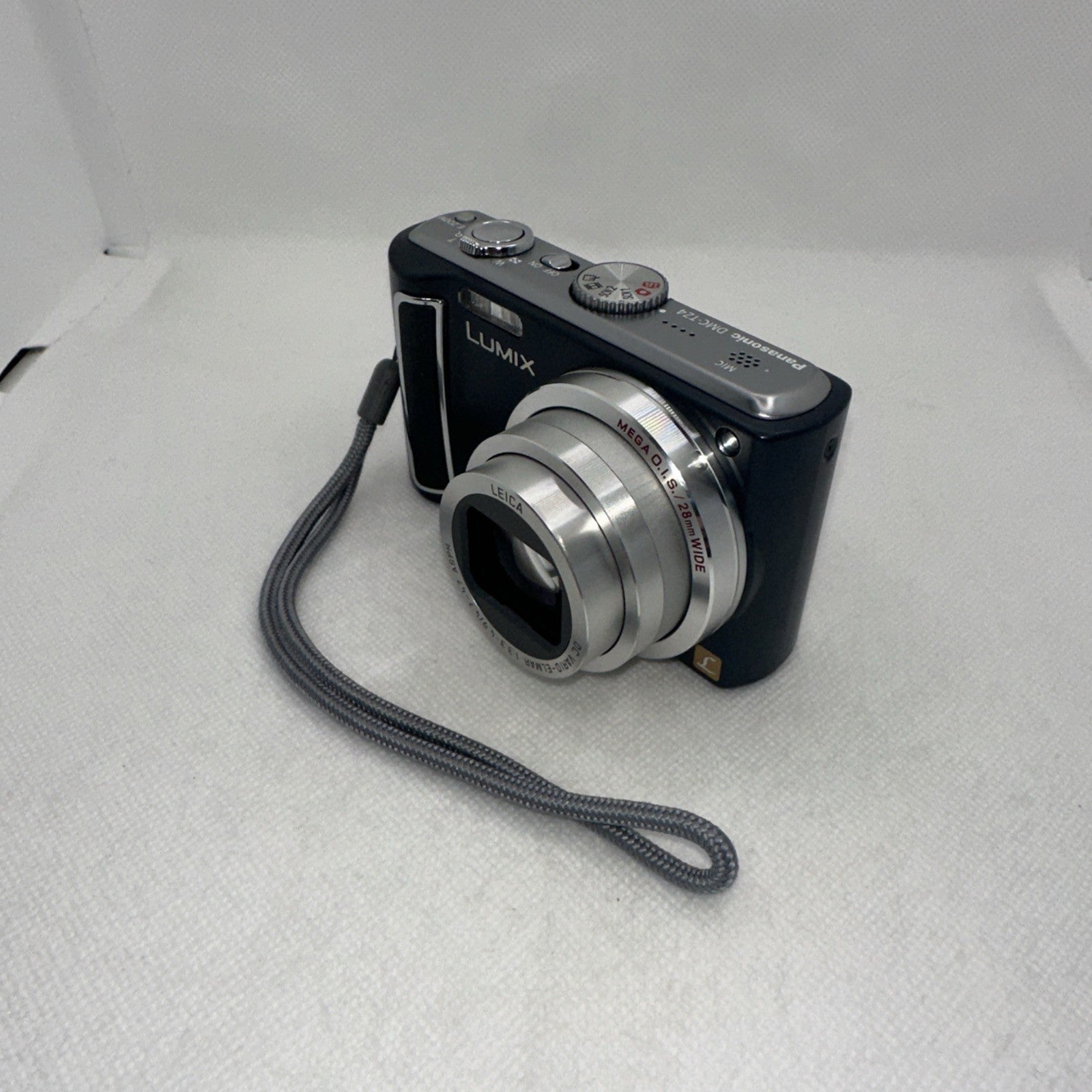 Panasonic Digital Camera Lumix DMC-TZ4 8.1MP  Tested + Charger Battery 16GB VGC3