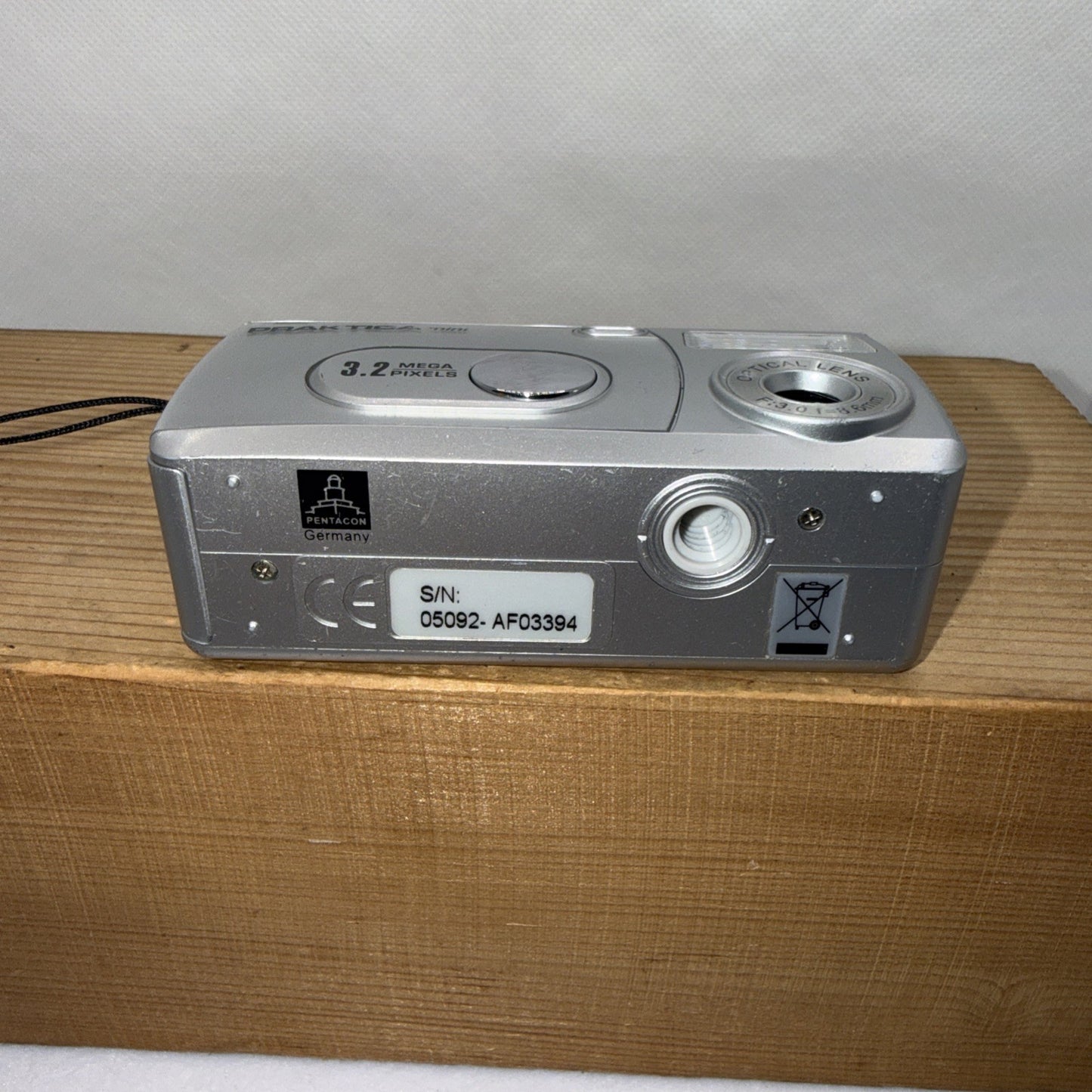 Praktica Mini 3.2MP Intro Compact Digital Camera Tested Working + 256MB SD Card