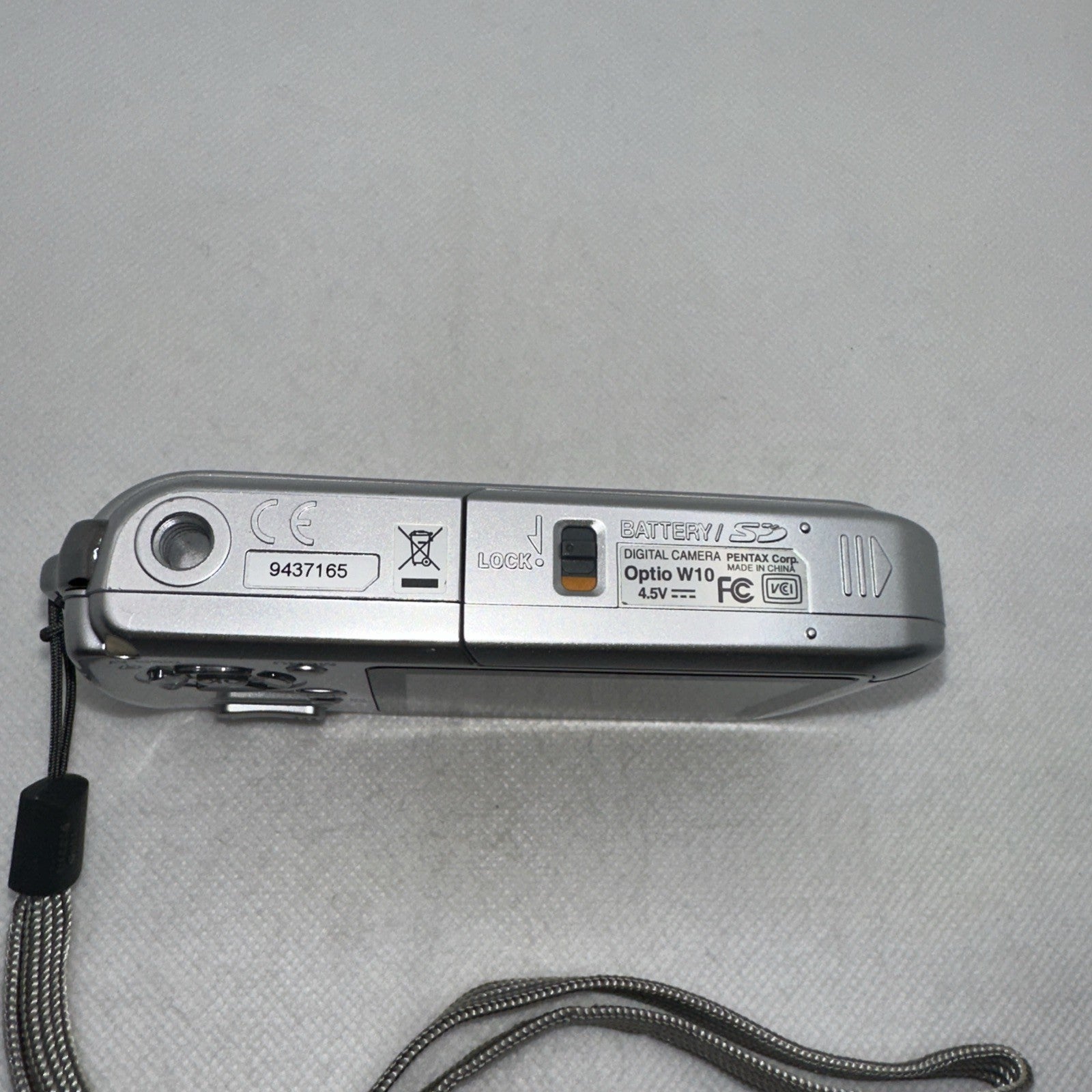 Pentax Underwater Digital Camera Optio W10 6.0MP Tested + Accessories8
