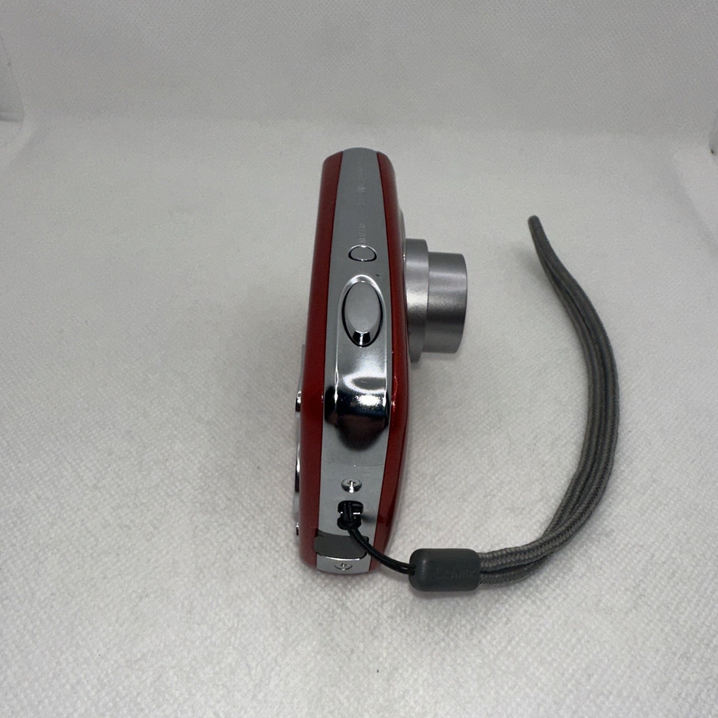 Digital Camera Panasonic Lumix DMC-S3 14.1MP Tested Plus Charger Battery 16GB SD8