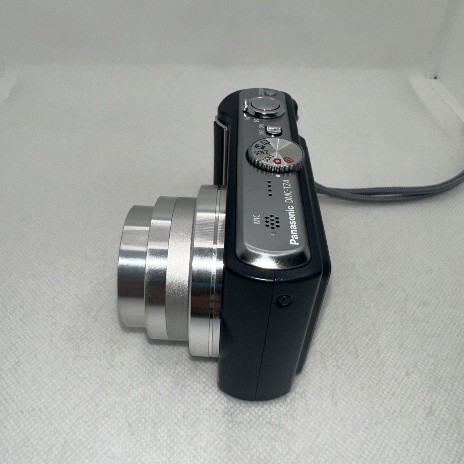 Panasonic Digital Camera Lumix DMC-TZ4 8.1MP  Tested + Charger Battery 16GB VGC6