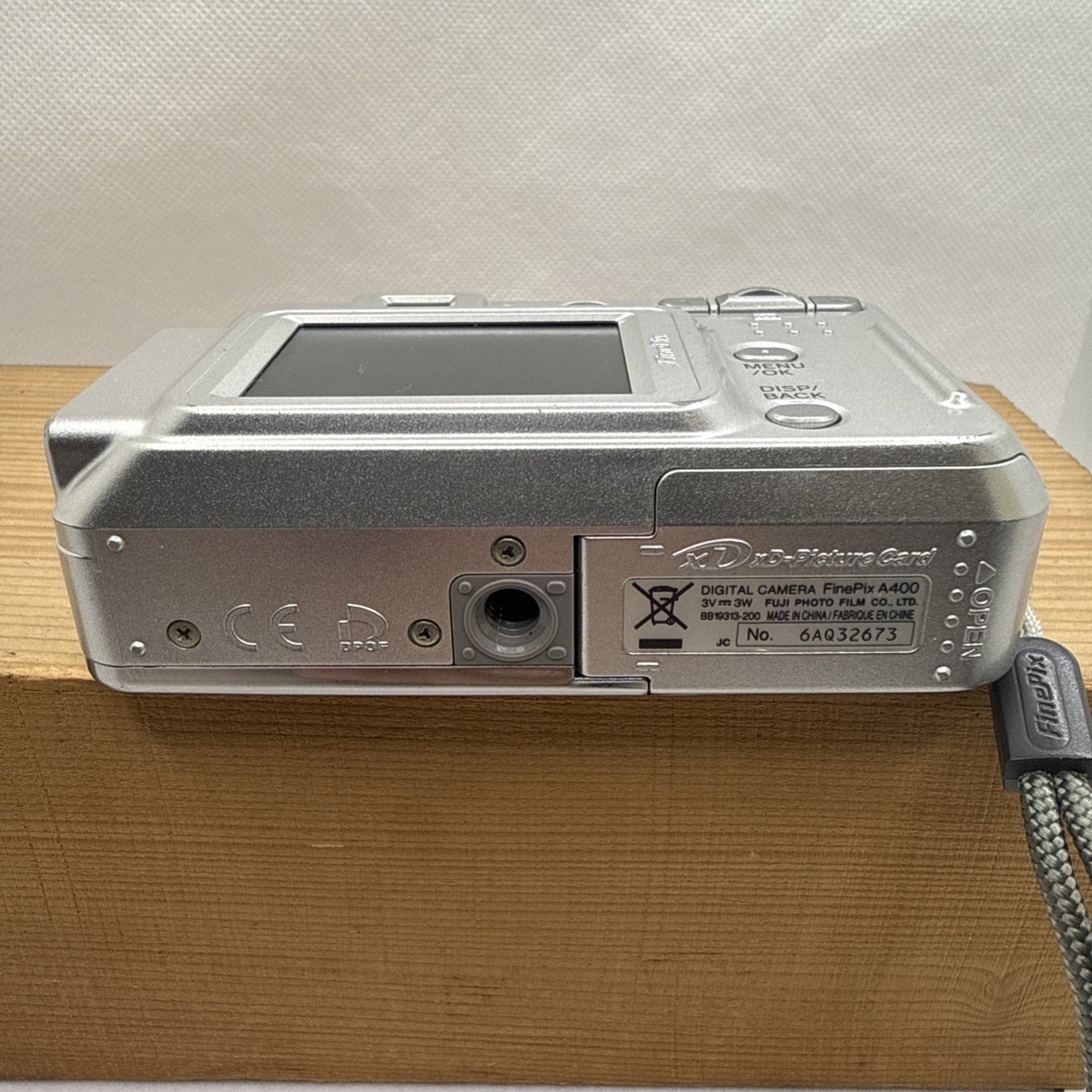 Fujifilm Finepix A400 4.1MP 3x Zoom Digital Camera Tested Working + 256MB XD