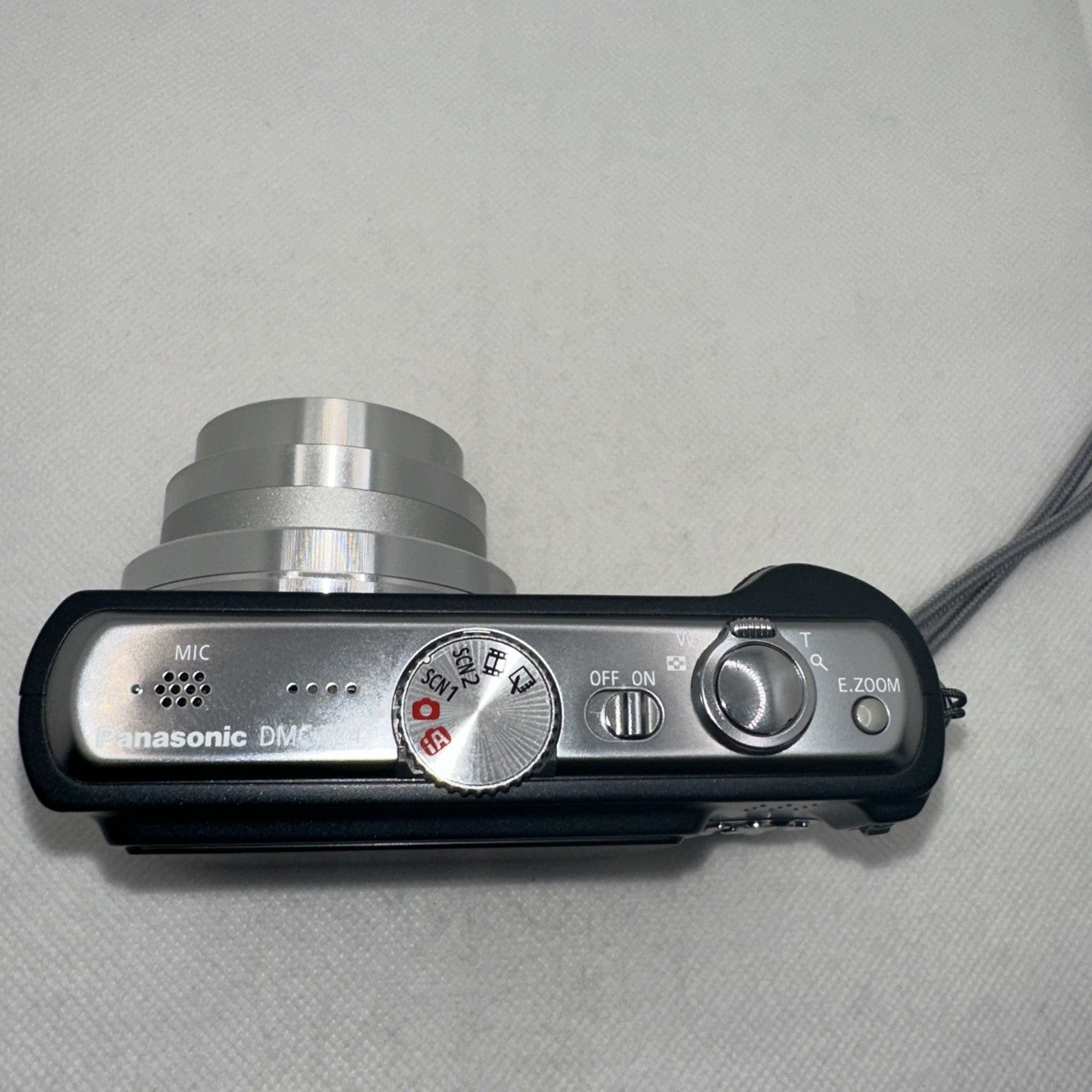 Panasonic Digital Camera Lumix DMC-TZ4 8.1MP  Tested + Charger Battery 16GB VGC5