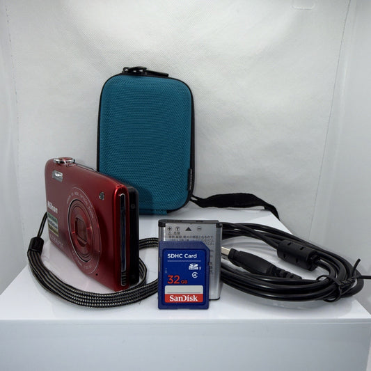 Nikon Coolpix S3200 Digital Camera 16GB Working + Charger Battery 32GB Case Mint