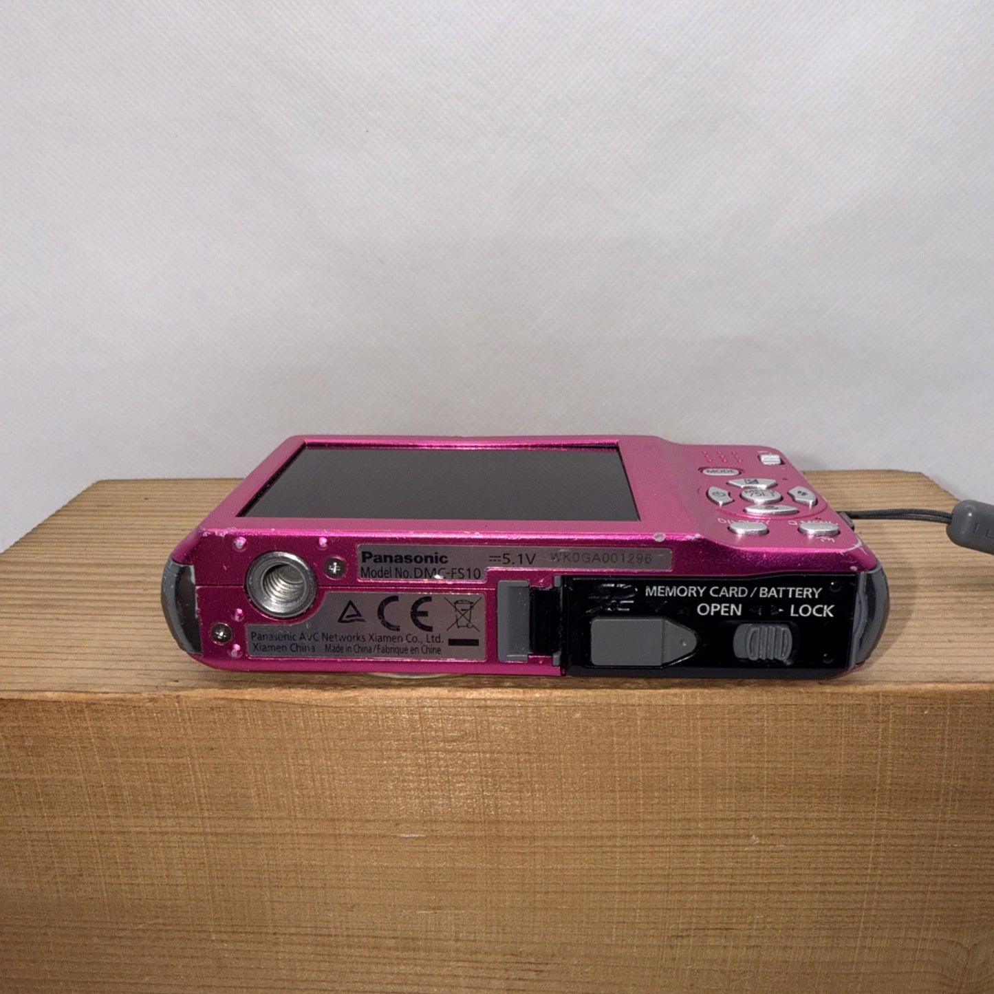 Panasonic Lumix DMC-FS10 Pink 12MP Digital Camera Tested + Charger Battery 4GB