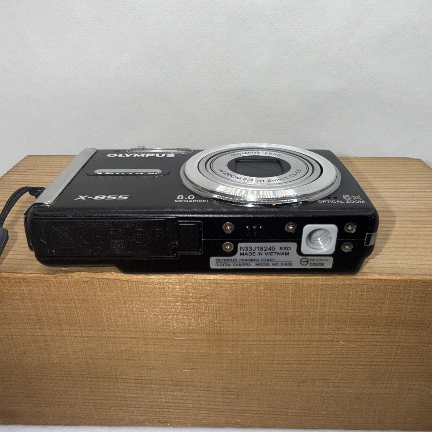 Olympus X-855 8MP Digital Camera Tested + Charger Battery 256MB XD Card & Case