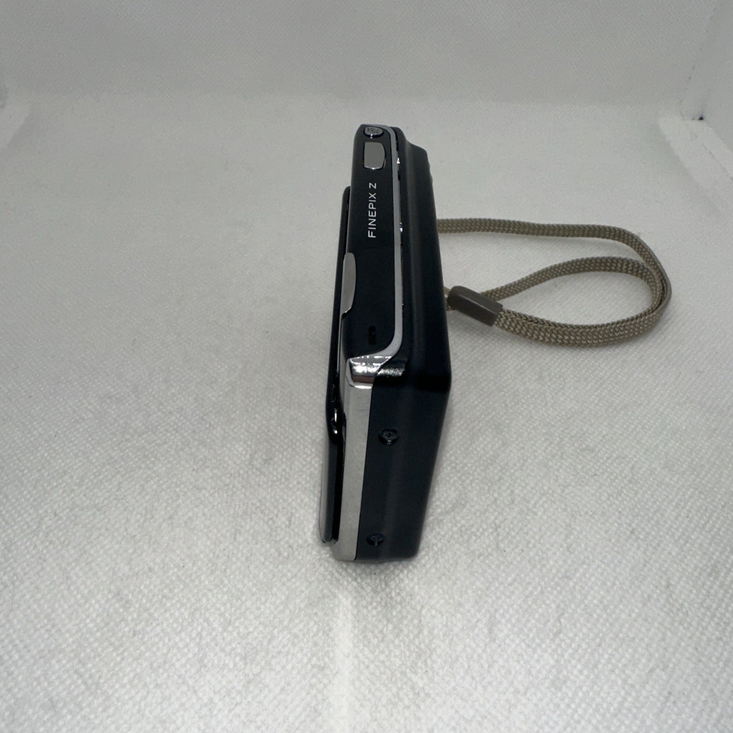 FUJIFILM FINEPIX Z70 12.2MP Digital Camera Working With Some Dead Pixels6