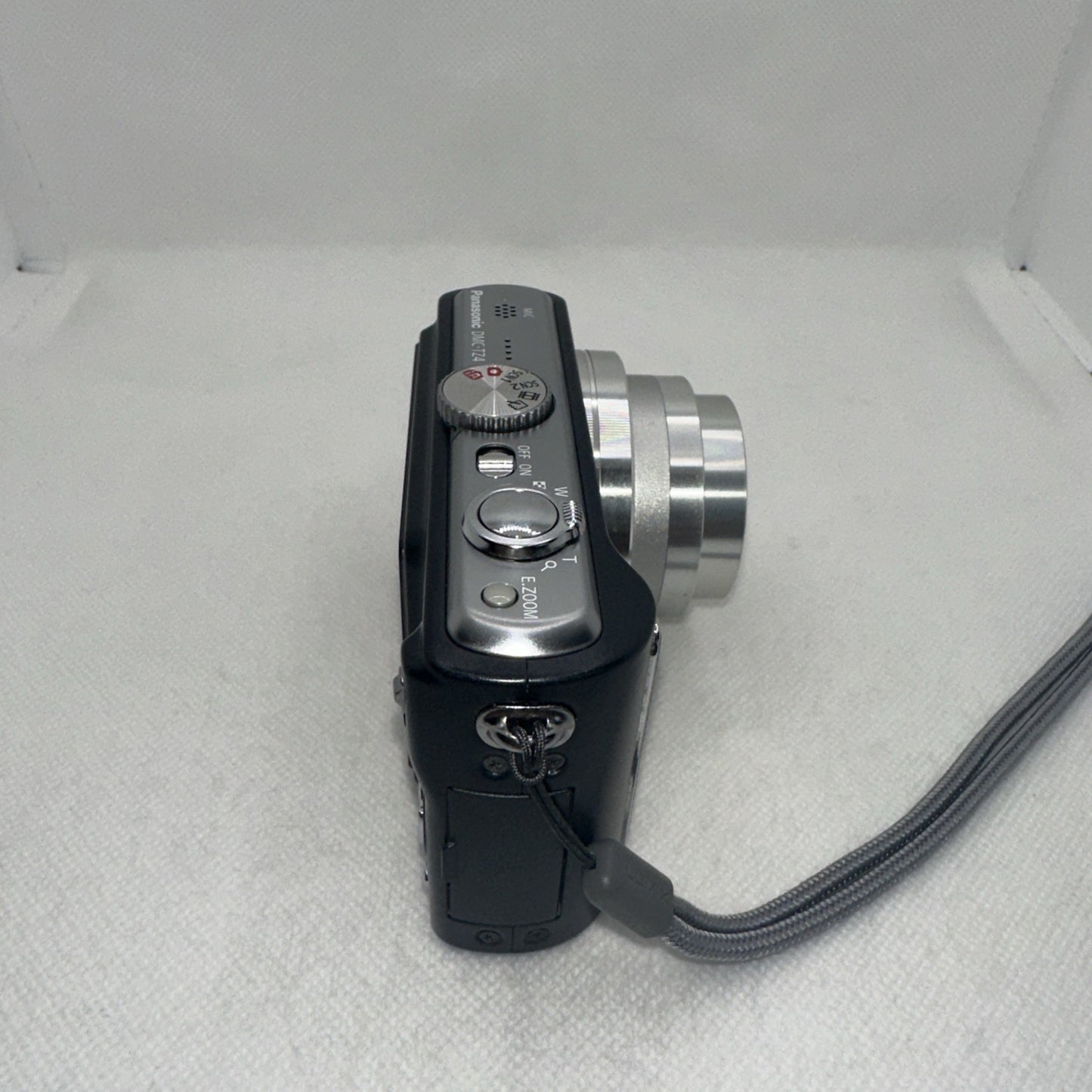 Panasonic Digital Camera Lumix DMC-TZ4 8.1MP  Tested + Charger Battery 16GB VGC7