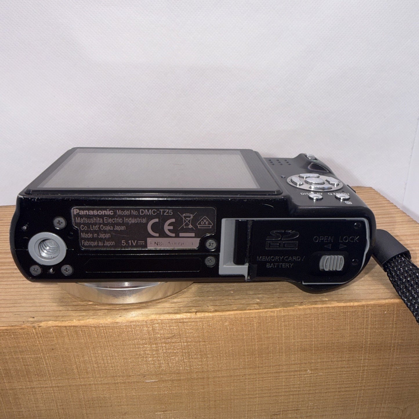 Panasonic LUMIX DMC-TZ5 9MP Digital Camera Tested + Charger Battery 16GB SD