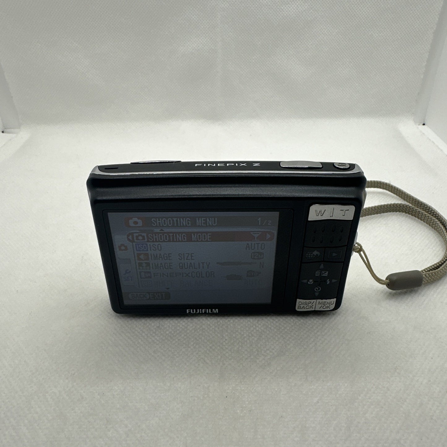 FUJIFILM FINEPIX Z70 12.2MP Digital Camera Working With Some Dead Pixels4