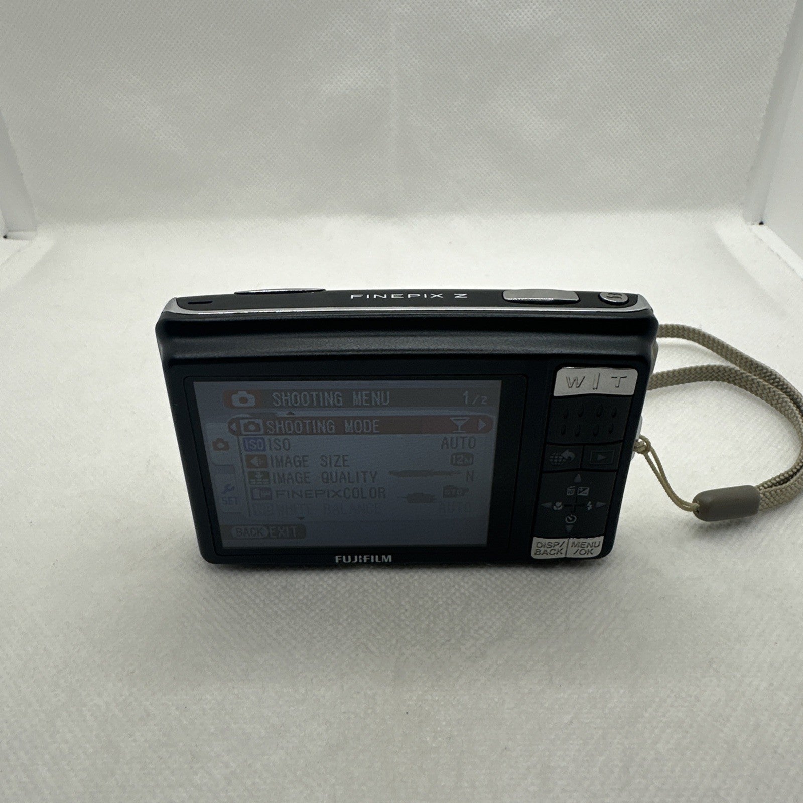 FUJIFILM FINEPIX Z70 12.2MP Digital Camera Working With Some Dead Pixels4