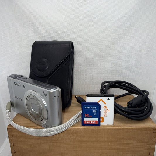 Sony Cyber-shot DSC-W800 20.1MP Digital Camera Charger Battery Case 16GB Tested
