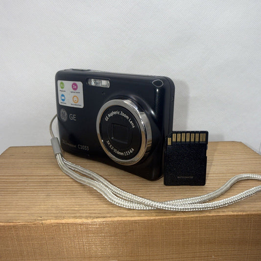 General Electric GE C1033 10.1MP Digital Camera Tested Working + 4GB SD Card
