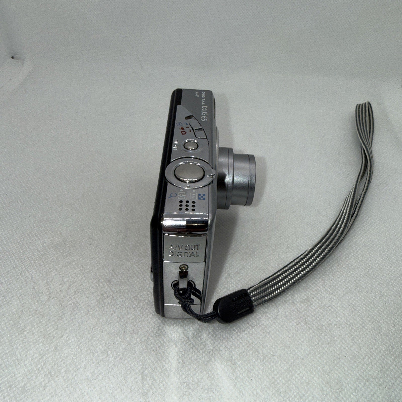 Canon IXUS 65 6.0MP Digital Camera Tested Plus Charger Battery 2GB SD Card7