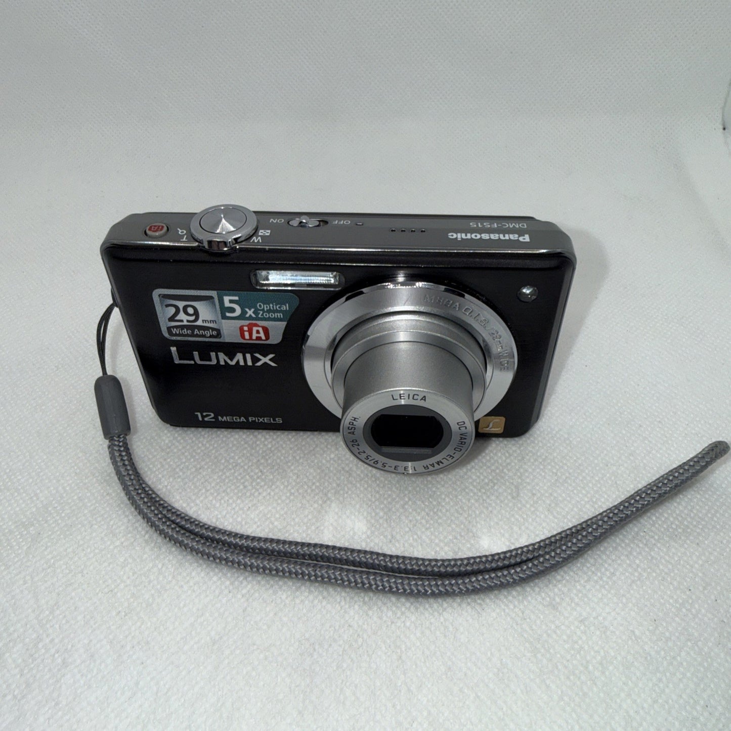 Panasonic Lumix FS15 Compact Digital Camera 12MP Tested Plus Charger Battery 8GB2