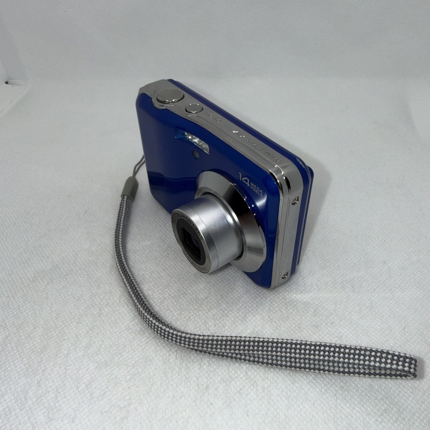 Fujifilm Digital Camera FinePix AV200 14.0MP Blue Tested Plus 4GB SD Card3