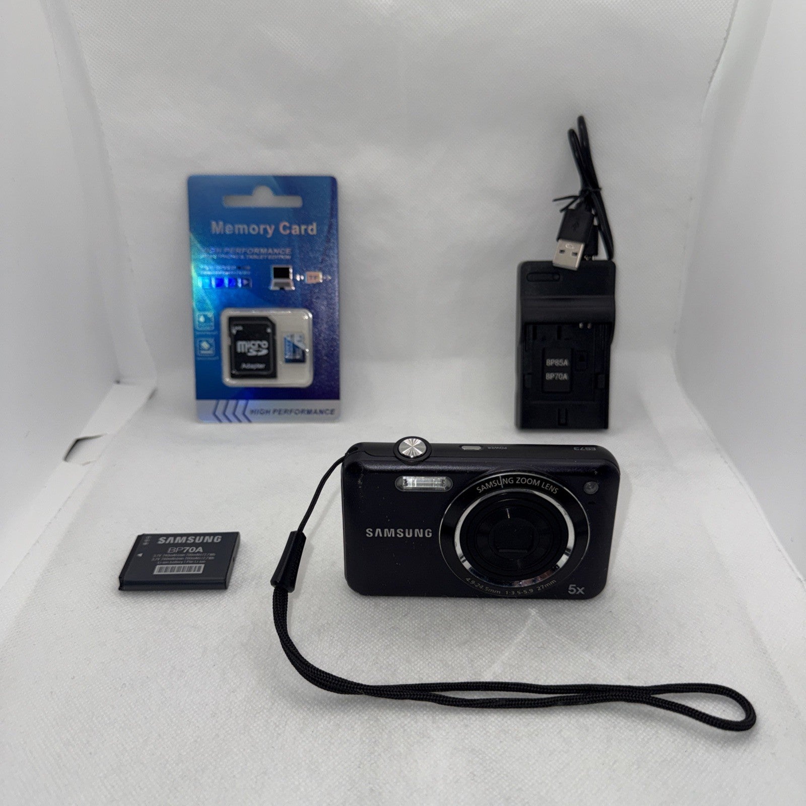 Samsung ES73 12.2MP Digital Camera Tested Plus Charger Battery 4GB SD Card0
