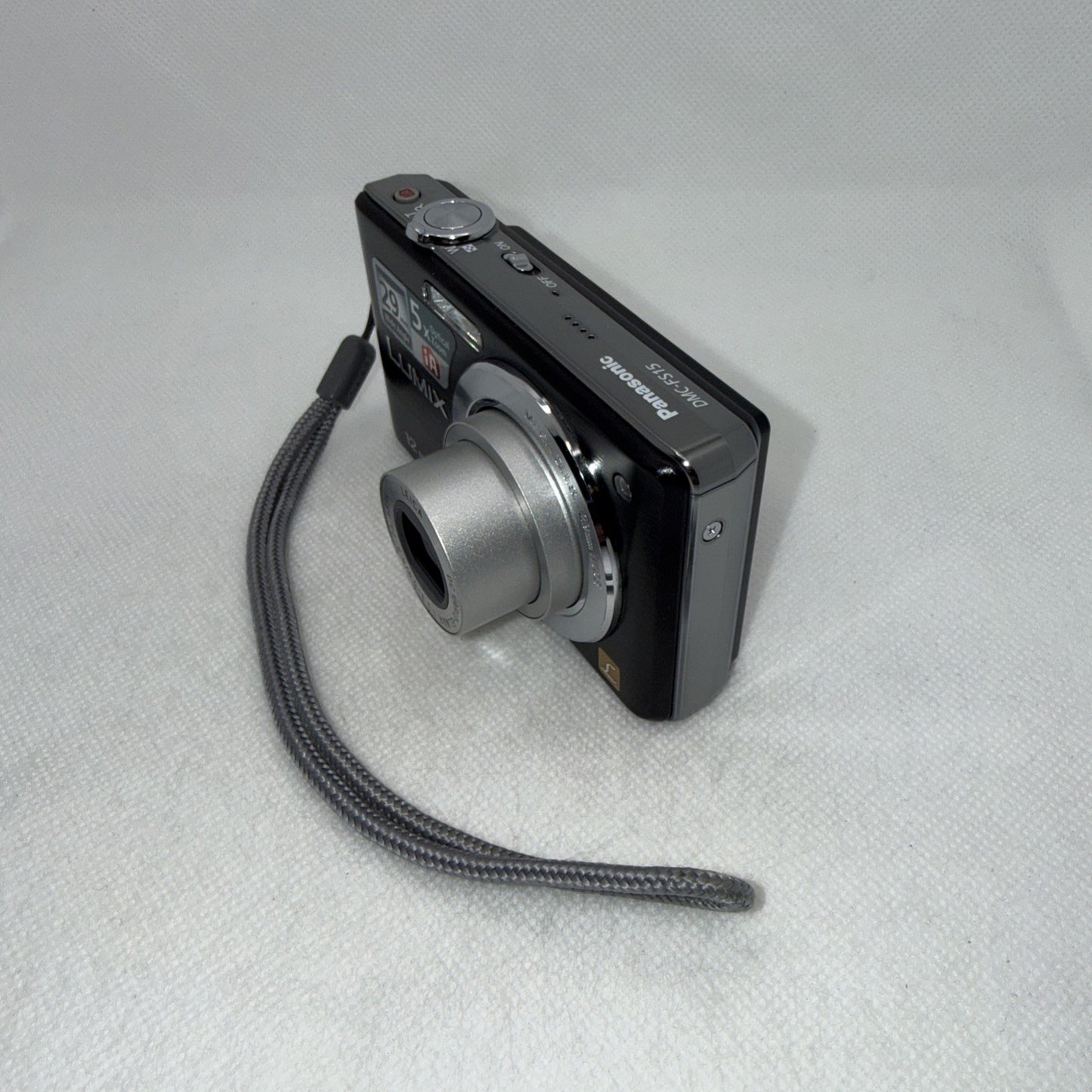 Panasonic Lumix FS15 Compact Digital Camera 12MP Tested Plus Charger Battery 8GB3