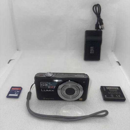Panasonic Lumix FS15 Compact Digital Camera 12MP Tested Plus Charger Battery 8GB0