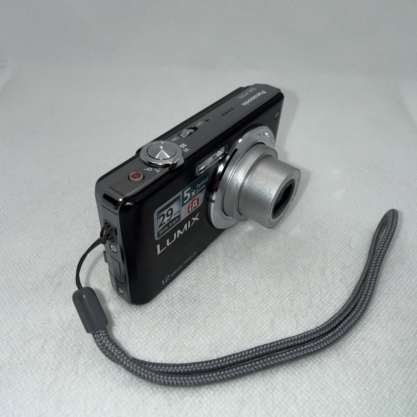 Panasonic Lumix FS15 Compact Digital Camera 12MP Tested Plus Charger Battery 8GB1