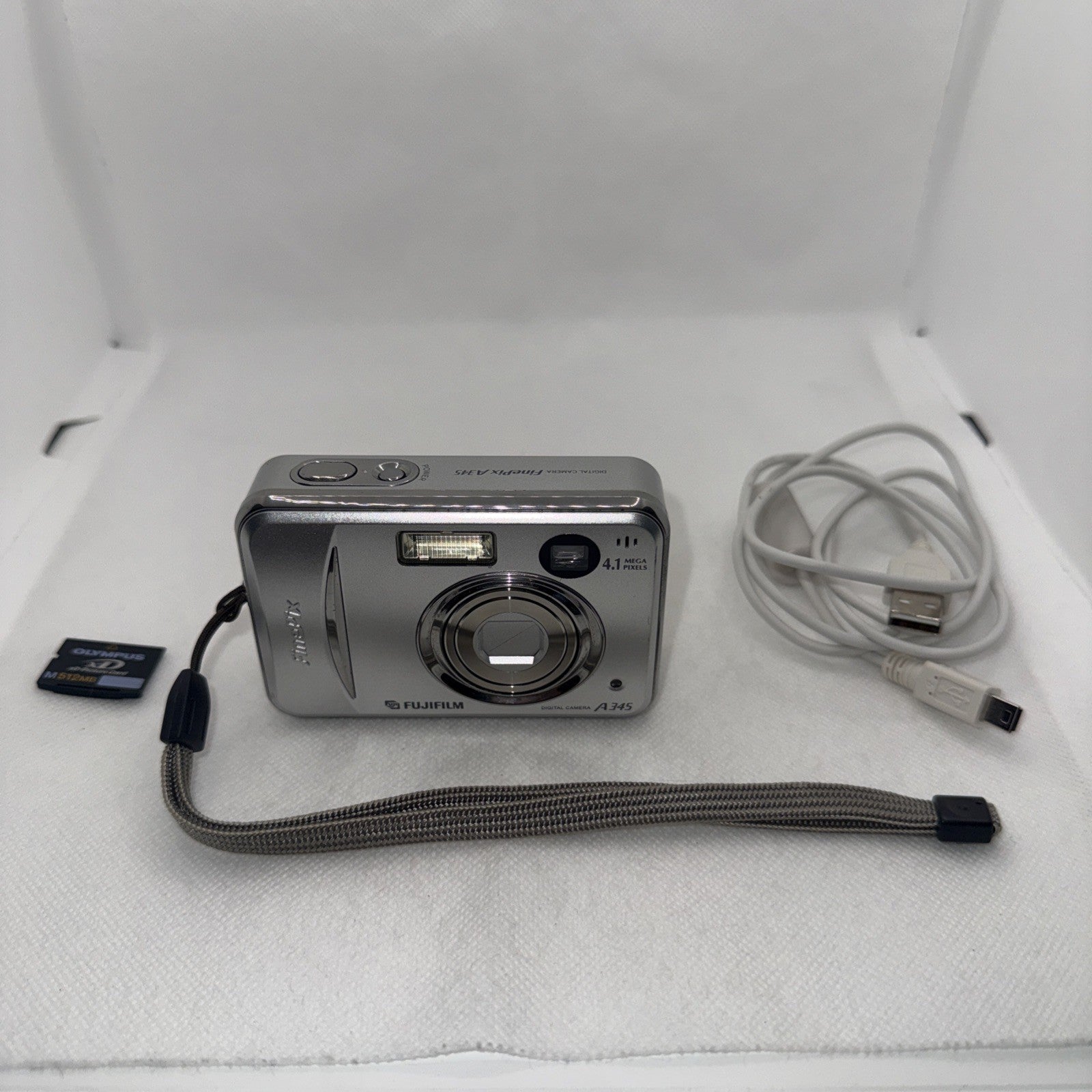 Y2K Digicam Fujifilm Digital Camera FinePix A345 4.1MP Tested + Memory USB Cable0