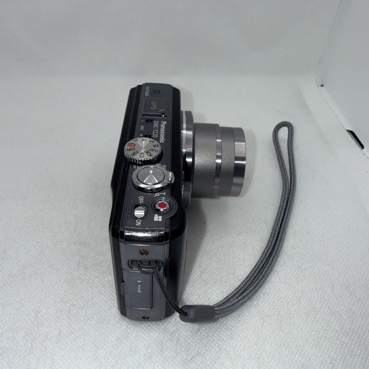 Panasonic Lumix DMC-TZ20 14.1MP Digital Camera Tested Plus Charger Battery 16GB7