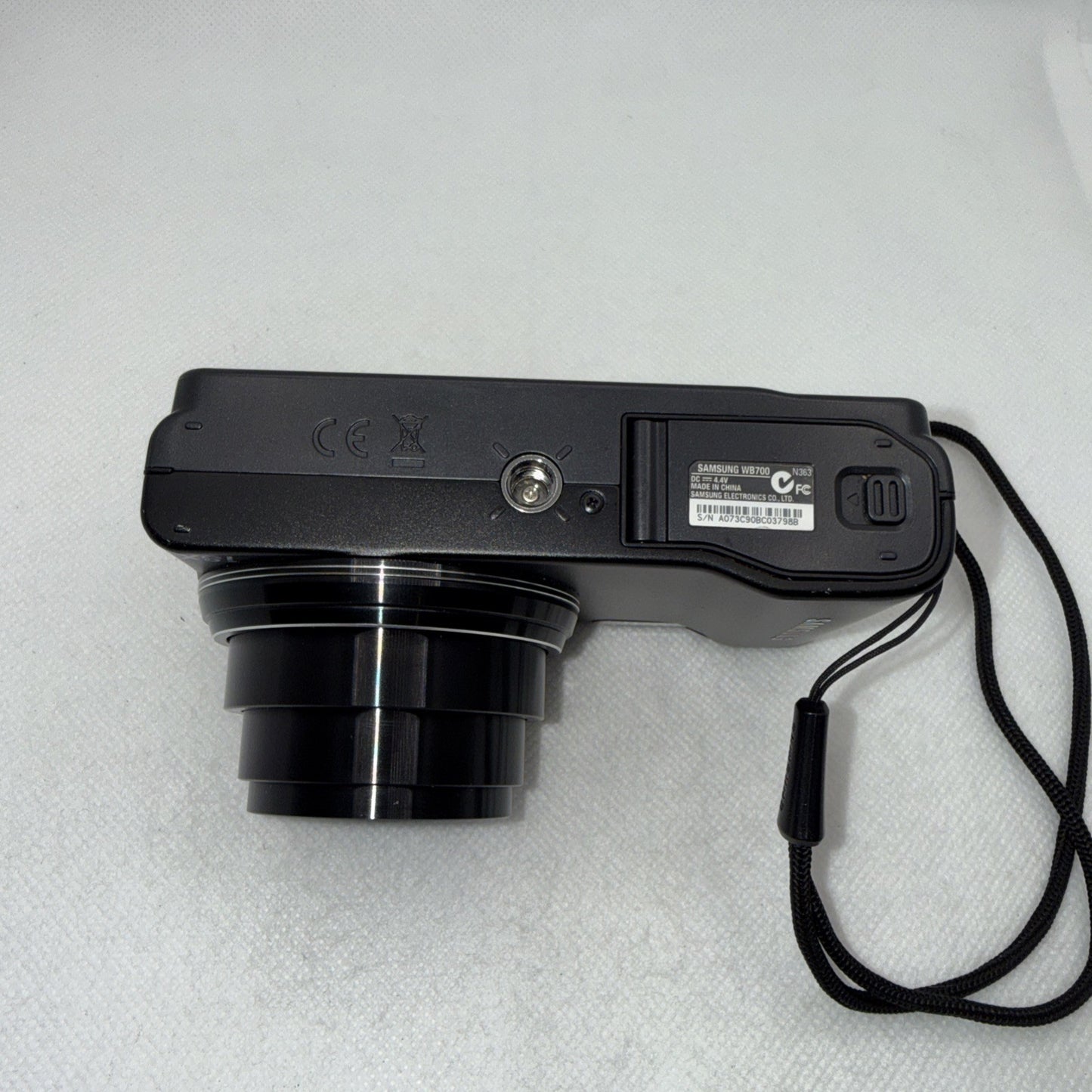 Y2K Digicam Samsung WB700 Digital Camera 14.2MP Tested + Charger Battery 16GB8