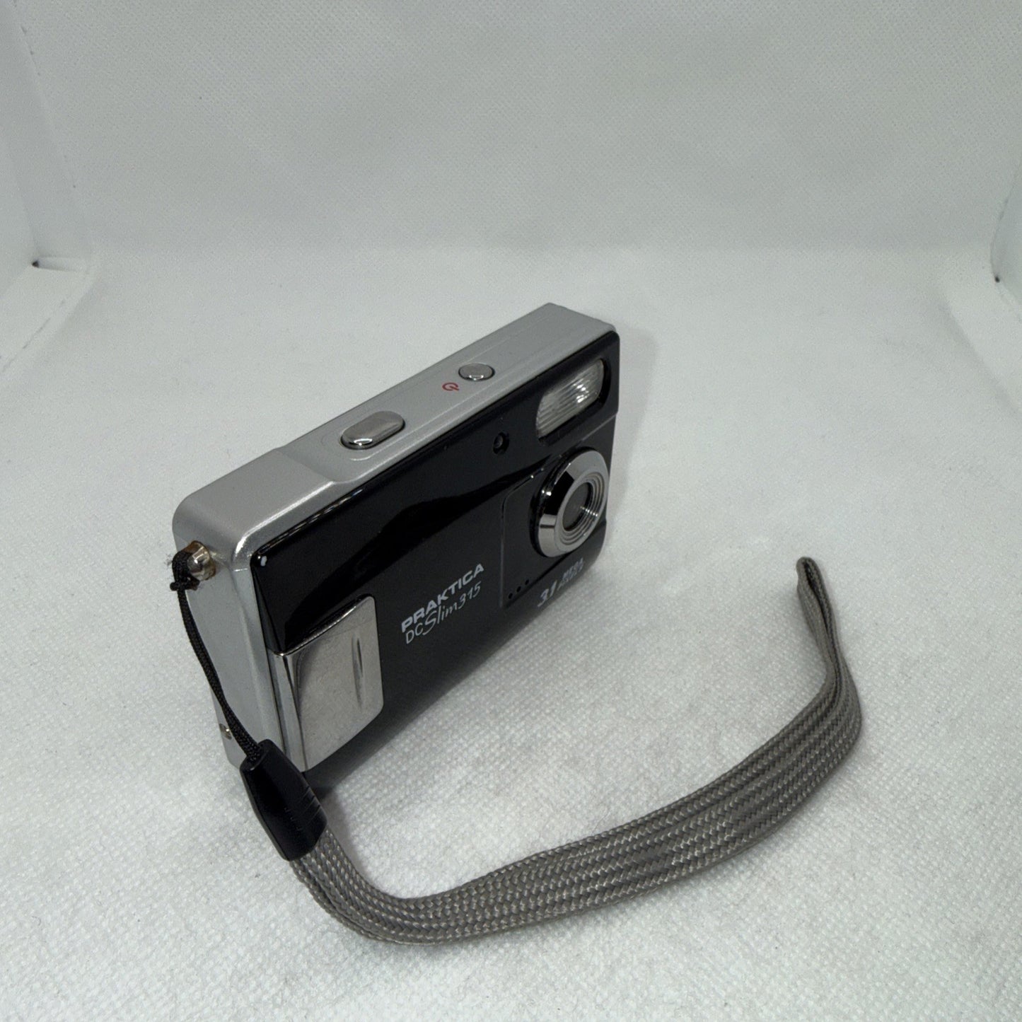 Y2K Digicam Praktica DC Slim 315 3.1MP Digital Camera Basic Cheap + Data Cable1