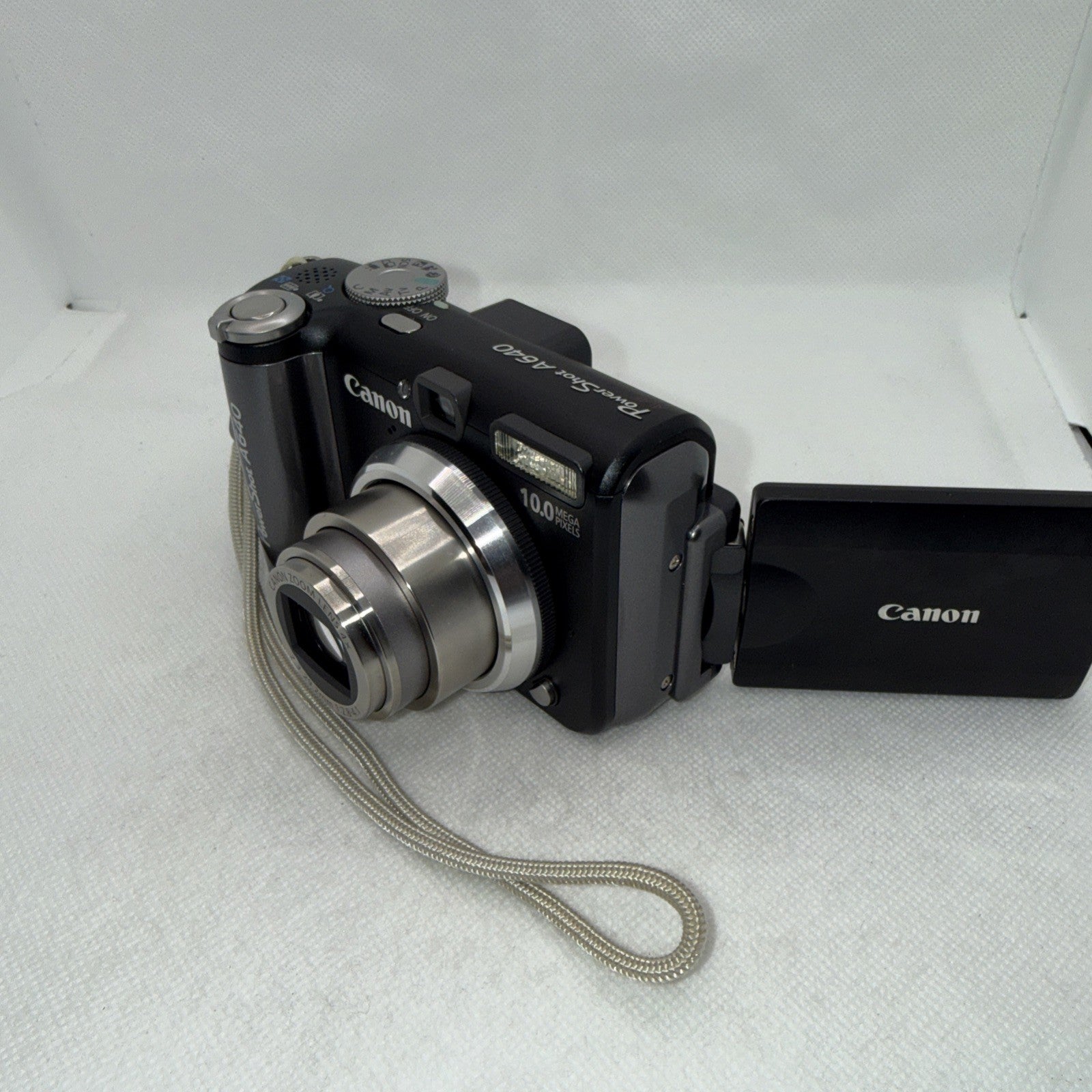 Canon PowerShot A640 10MP Digital Camera Tested Plus Case And 16GB SD Card3