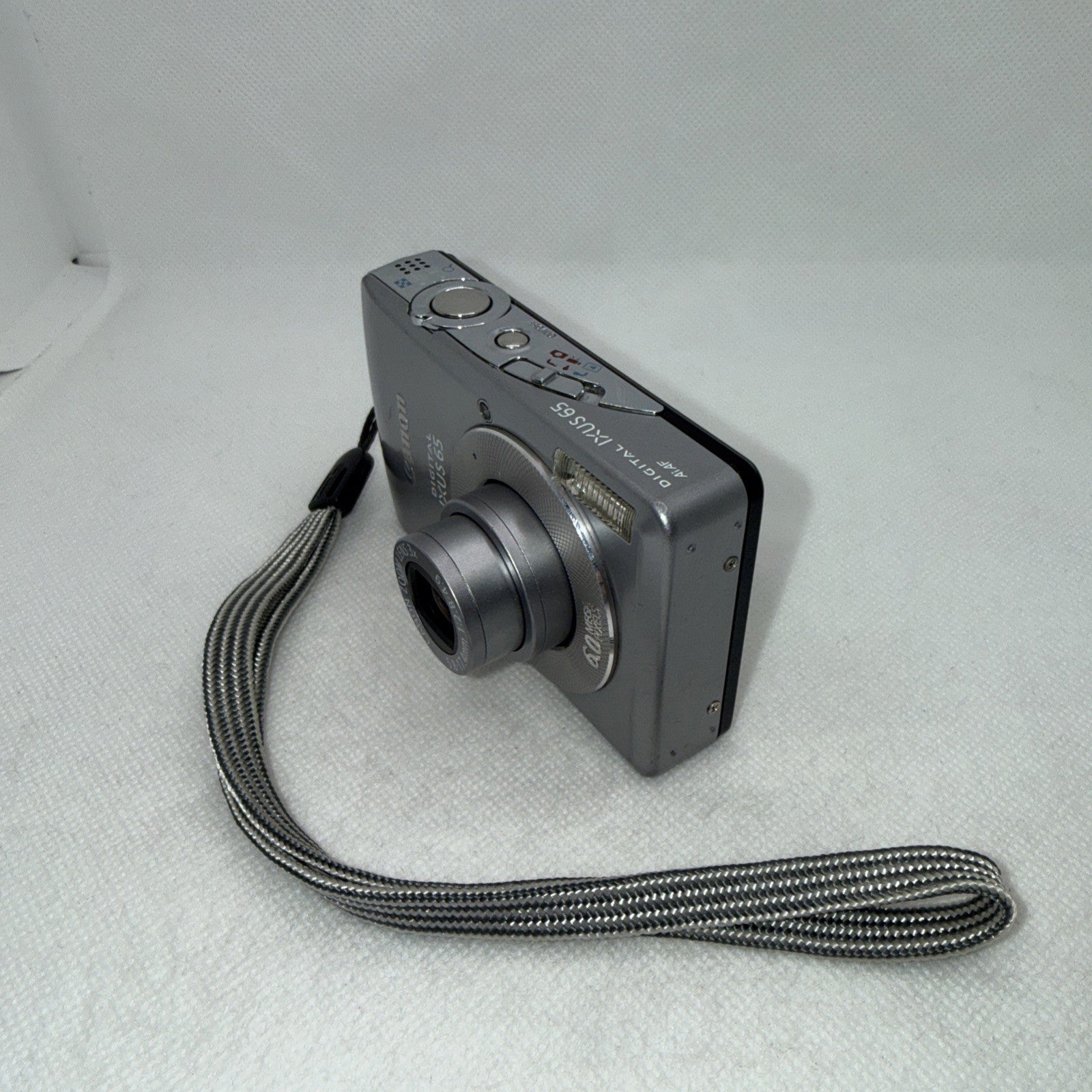 Canon IXUS 65 6.0MP Digital Camera Tested Plus Charger Battery 2GB SD Card3