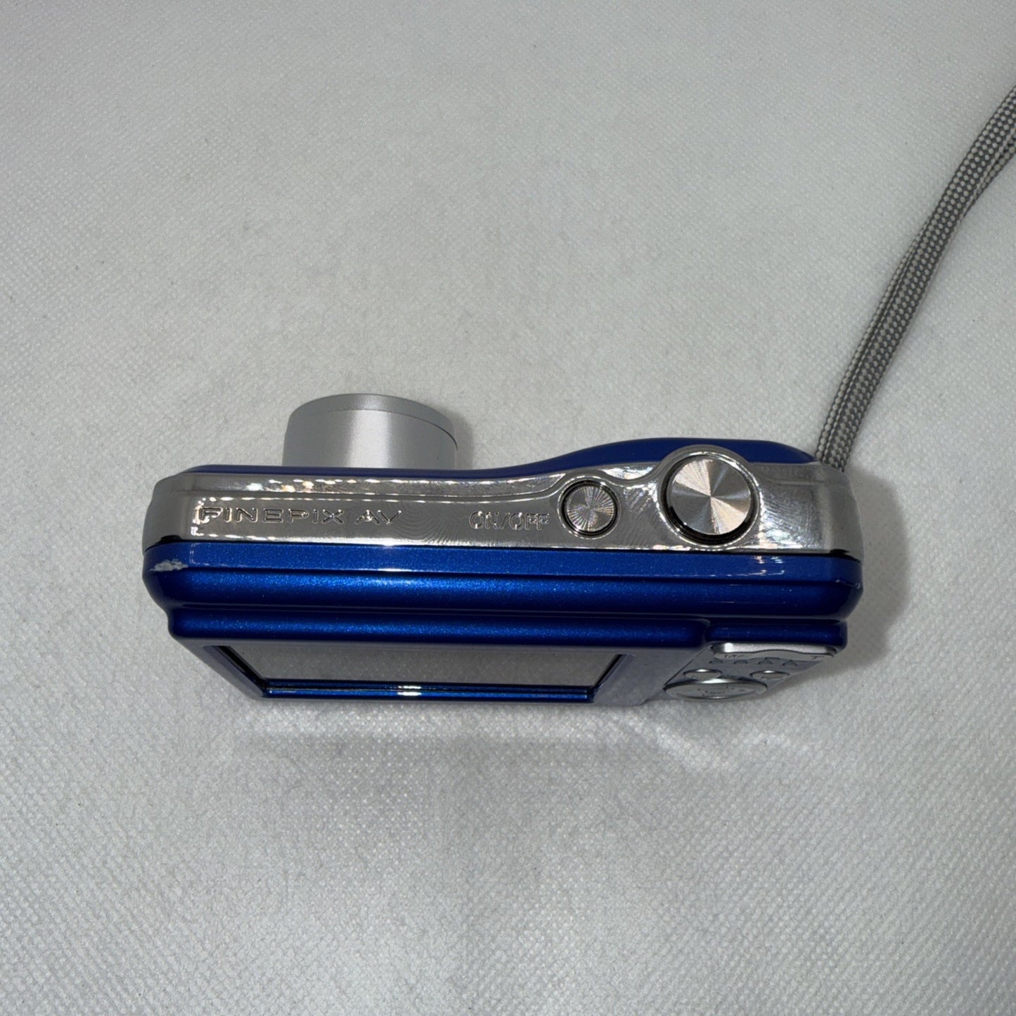 Fujifilm Digital Camera FinePix AV200 14.0MP Blue Tested Plus 4GB SD Card5