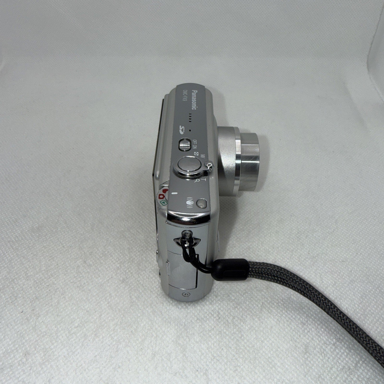 Y2K Panasonic Lumix DMC-FX9 6.0MP Digital Camera Tested + Charger Battery 2GB SD7