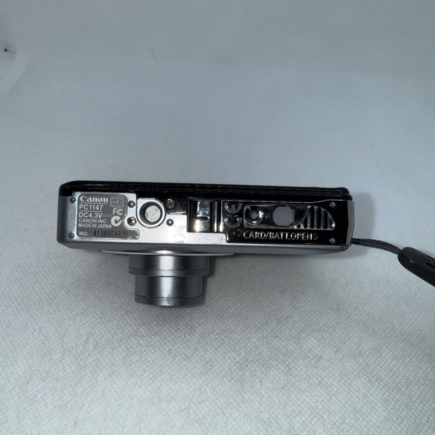 Canon IXUS 65 6.0MP Digital Camera Tested Plus Charger Battery 2GB SD Card8