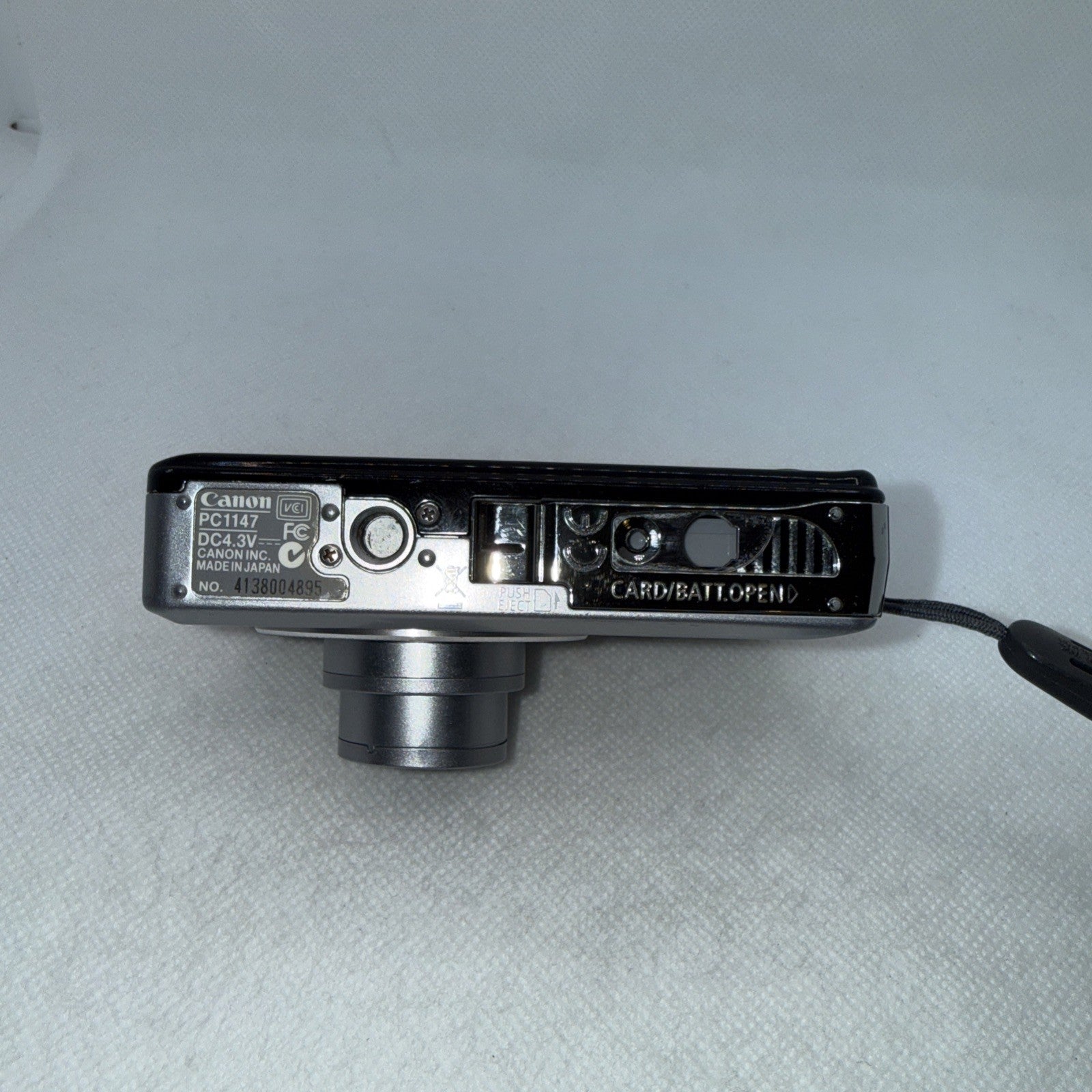 Canon IXUS 65 6.0MP Digital Camera Tested Plus Charger Battery 2GB SD Card8