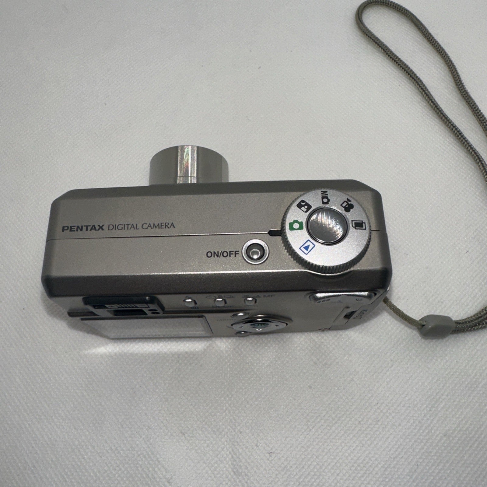 Vintage Digital Camera Pentax Optio 330 3.34MP Tested Charger Battery Memory5