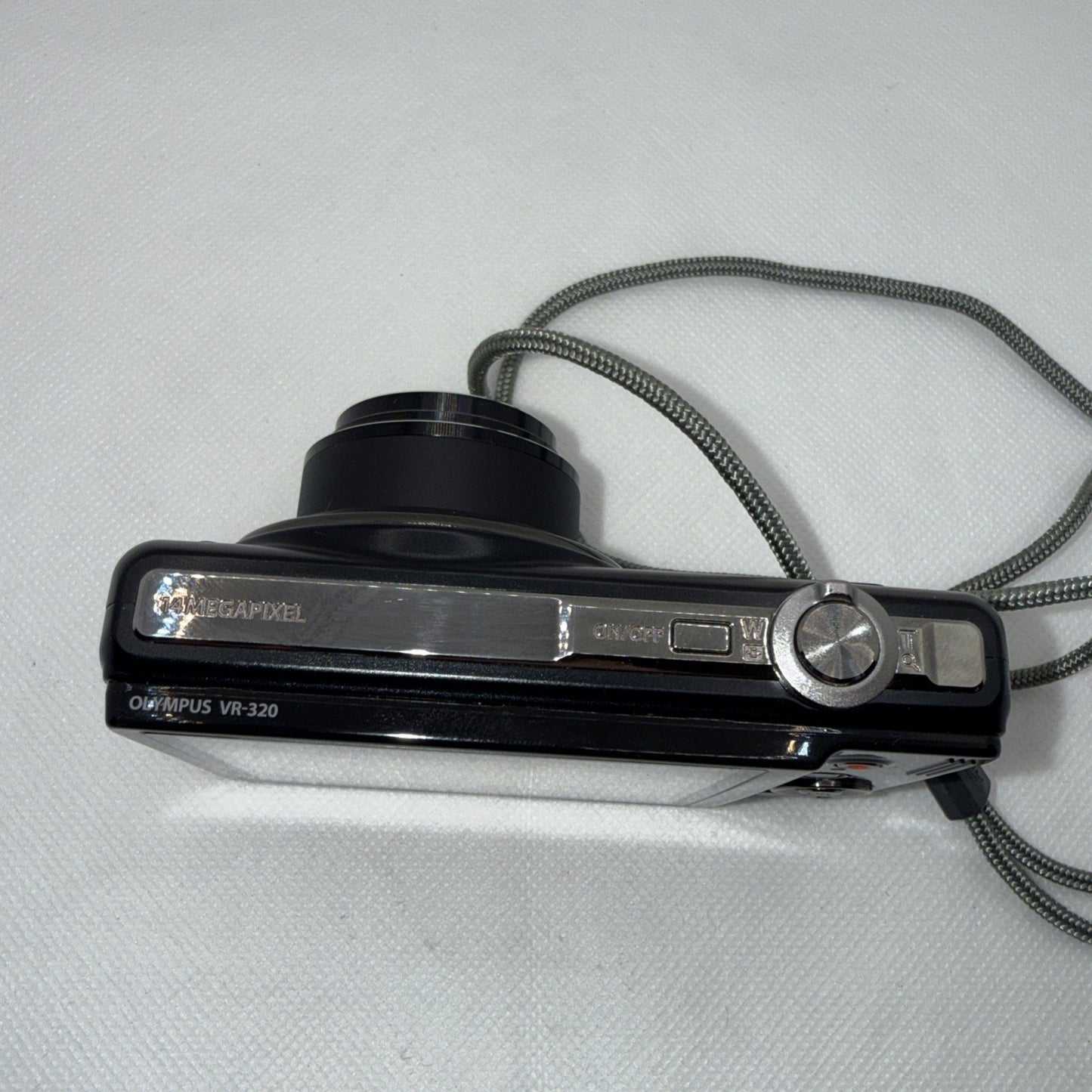 Olympus VR-320 14.1MP Digital Camera Tested Plus Charger Battery and 4GB SD5