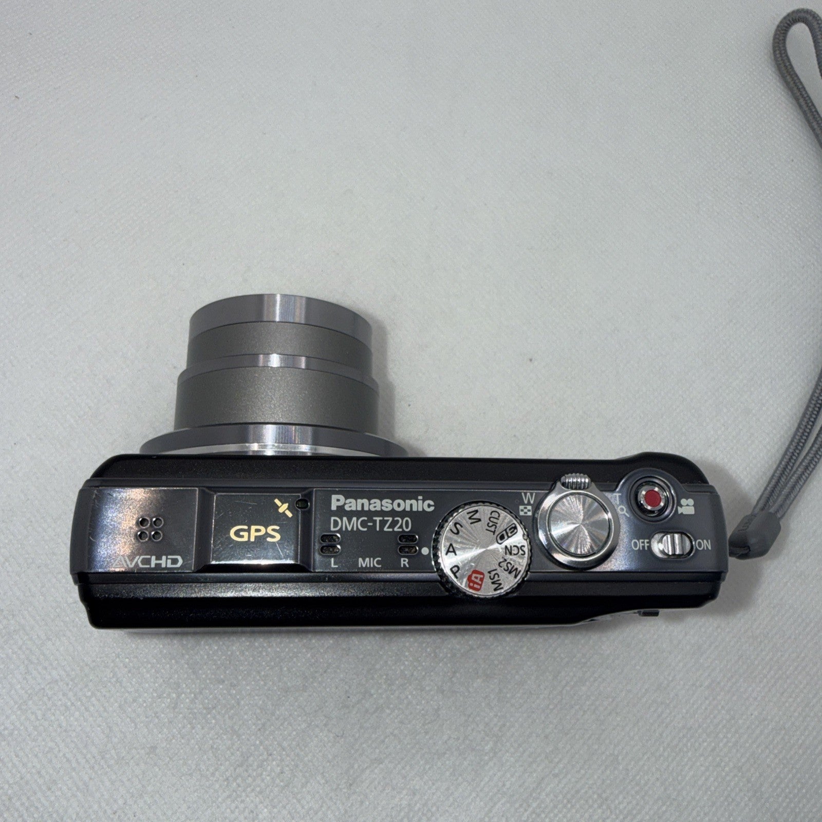 Panasonic Lumix DMC-TZ20 14.1MP Digital Camera Tested Plus Charger Battery 16GB5