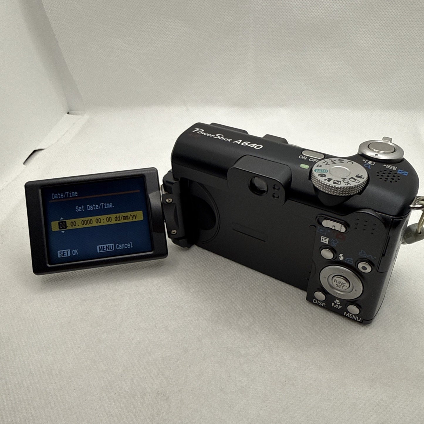 Canon PowerShot A640 10MP Digital Camera Tested Plus Case And 16GB SD Card5