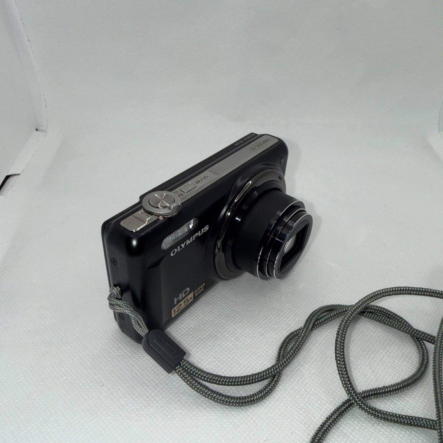 Olympus VR-320 14.1MP Digital Camera Tested Plus Charger Battery and 4GB SD1