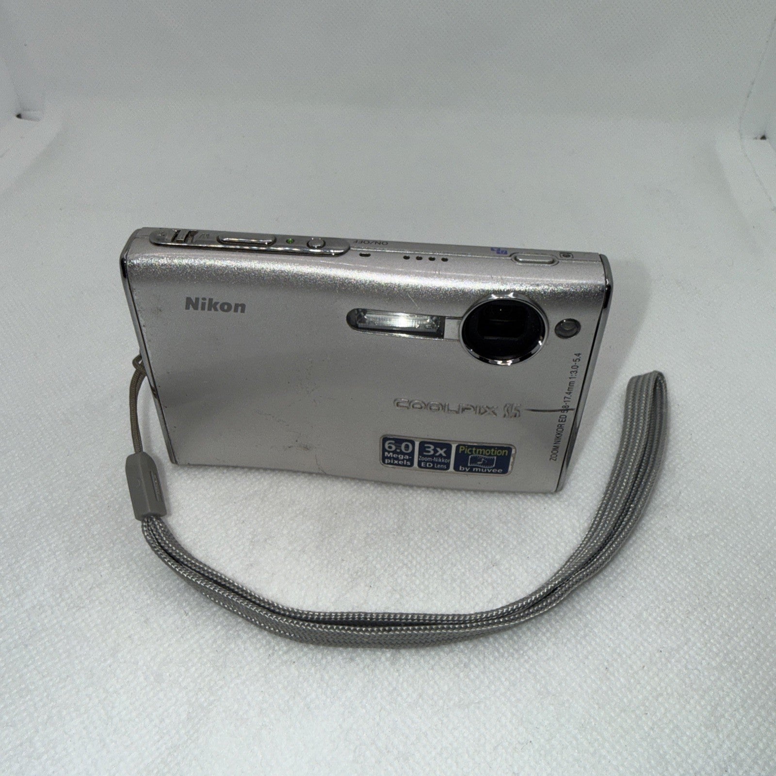 Y2K Digicam Nikon Coolpix S5 6.0MP Digital Camera Tested+ Charger Battery Memory1