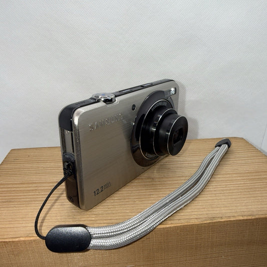 Samsung ST 50 12.2 MP Digital Camera Boxed Tested + Charger Battery 4GB SD VGC