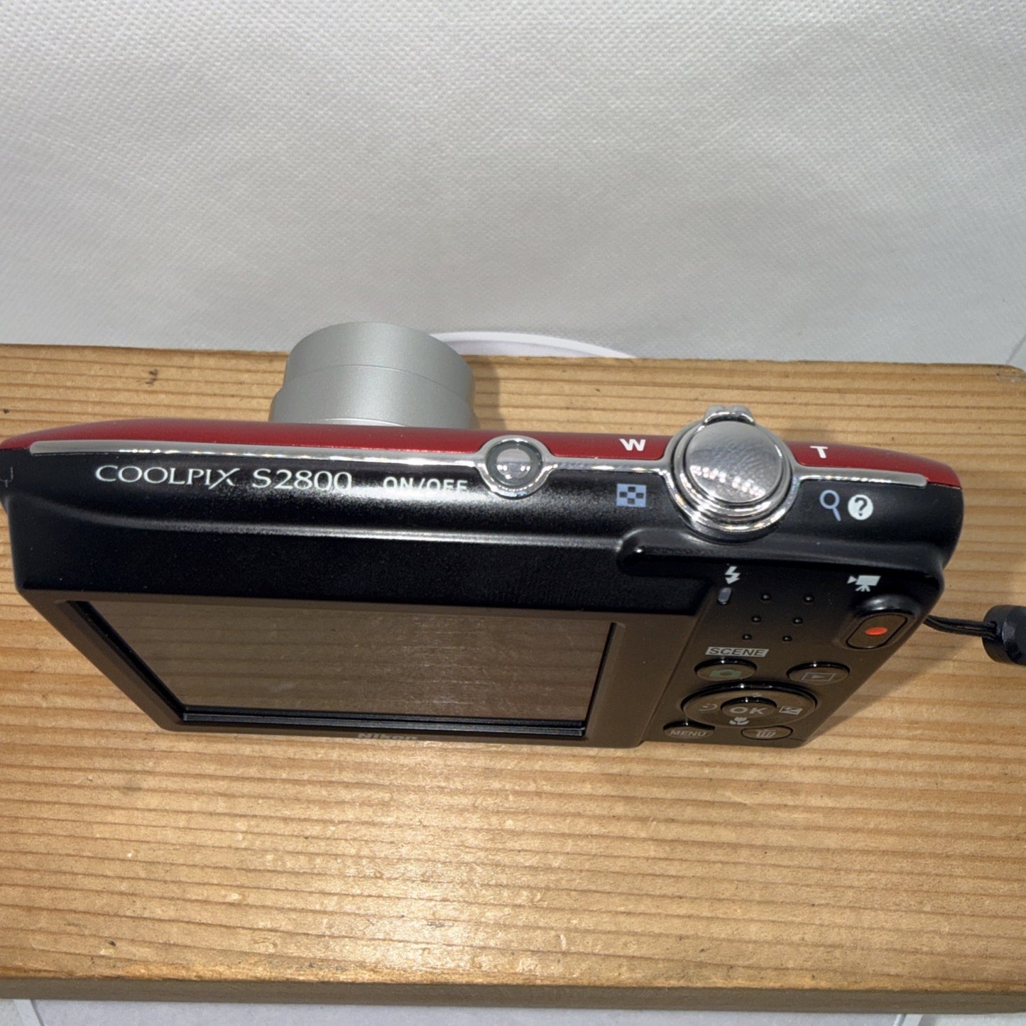 Nikon Coolpix S2800 20.1MP Digital Camera Working + Charger Battery 4GB - VGC