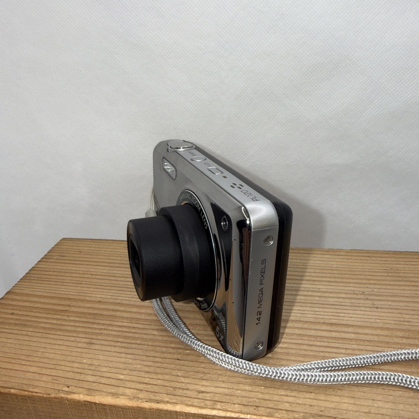 Samsung PL120 14.2MP Digital Camera Silver 5x Zoom Boxed Tested Working