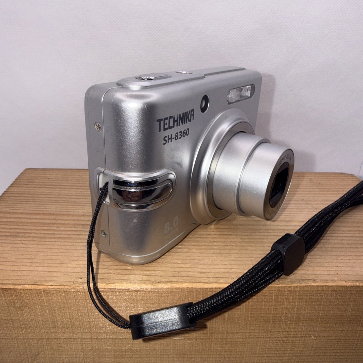 Technika SH-8360 8.0MP Digital Camera Tested Working Plus 4GB SD Card Retro