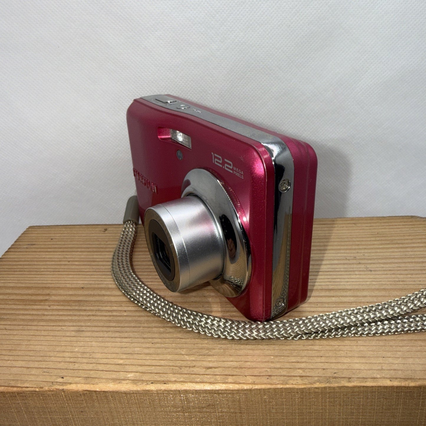 FujiFilm FinePix A235 12.2MP Digital Camera Pink Tested Working + 4GB SD Card