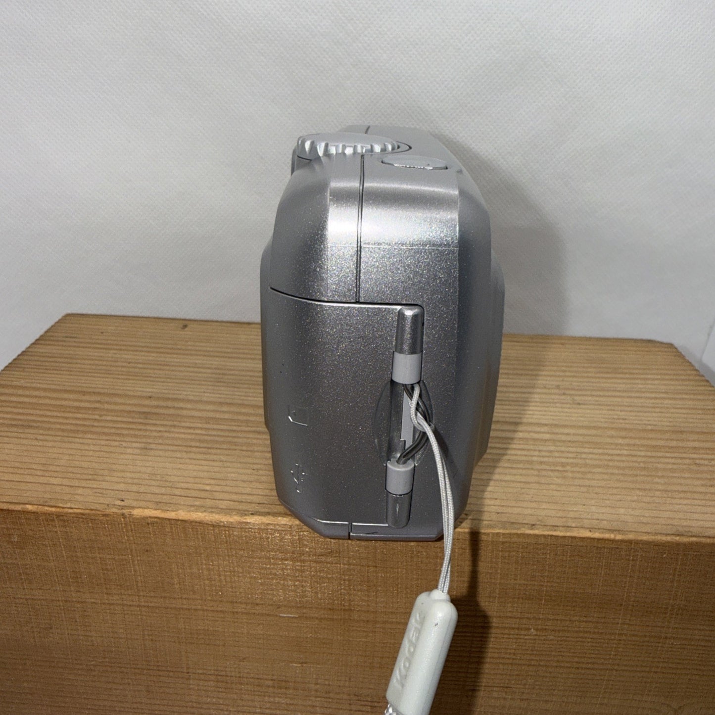 Kodak EasyShare CX7310 3.2MP Digital Camera Tested Working Plus 2GB SD Card Y2K